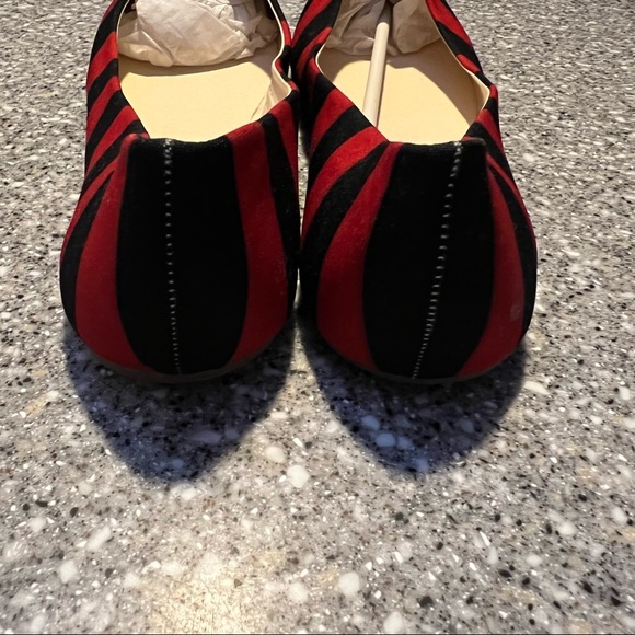 NWT size 11 Red and black  Lillybee flats - Picture 3 of 5